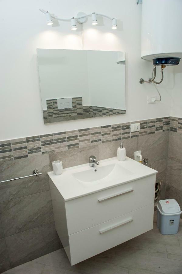 Madinah Apartments Palermo Exteriör bild