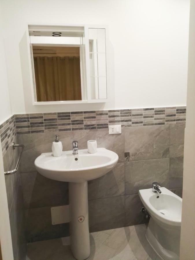 Madinah Apartments Palermo Exteriör bild